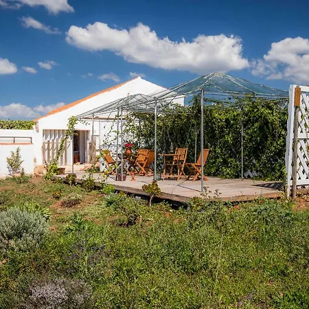 F - Casa Bezzerinhos In Quinta Das Alagoas *